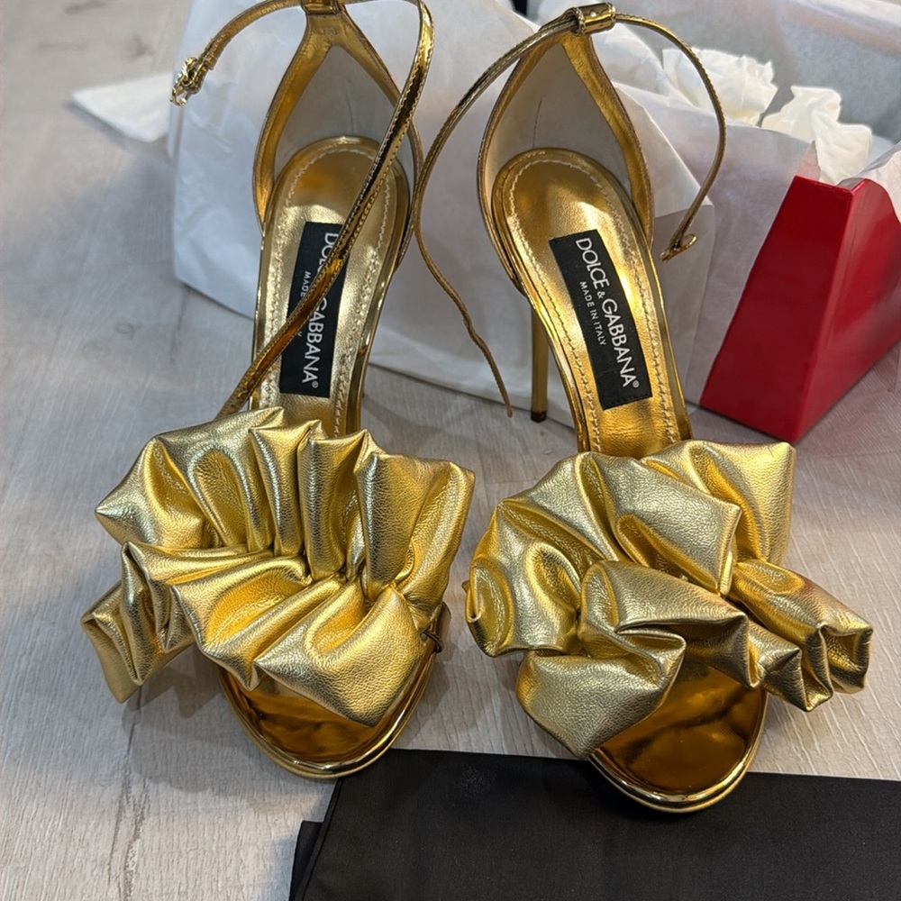 Dolce and gabbana NWT Sandalo Specchio Oro gold heels - Picture 5 of 8